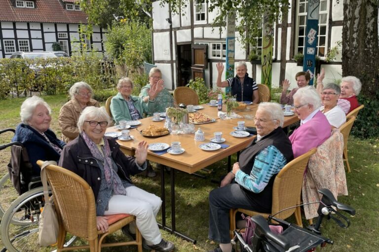 Die Evangelischen Frauenhilfe aus Tecklenburg zu Gast im Heimathaus